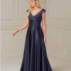 Elegant Navy Evening Gown